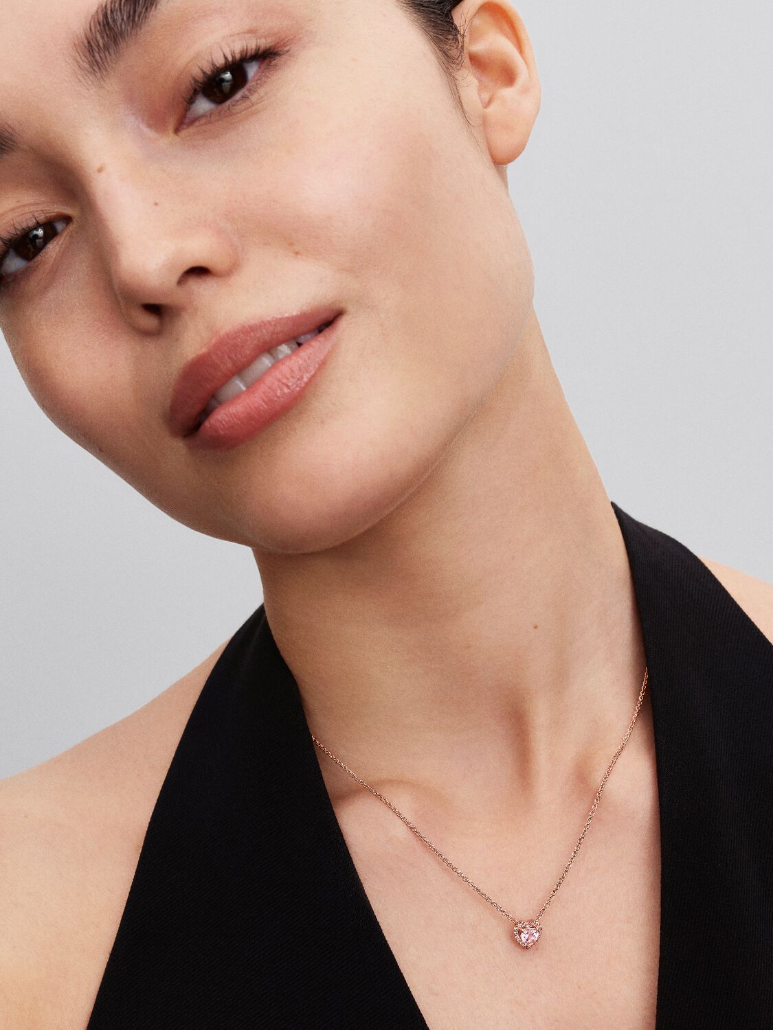 Rosafarbenes Herz Collier 14 Karat rosévergoldet