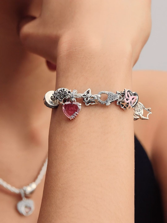 Fuchsschwanz-Charm-Halskette mit Pavé-Verschluss Sterling-Silber