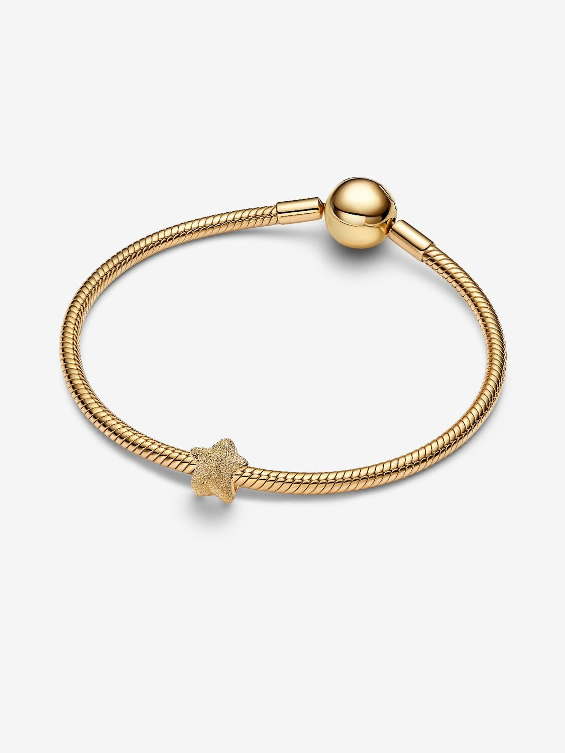 Strukturierter Stern Mini-Charm 14 Karat Vergoldung
