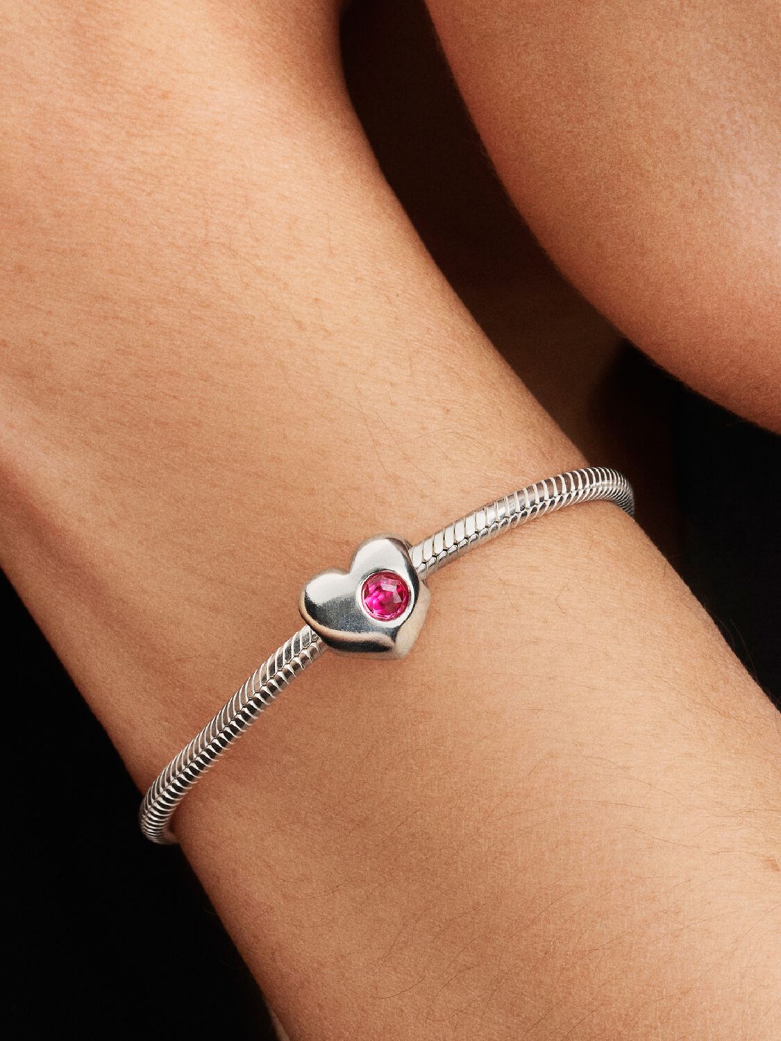 Gravierbares rosafarbenes Stein-Herz Charm Sterling-Silber