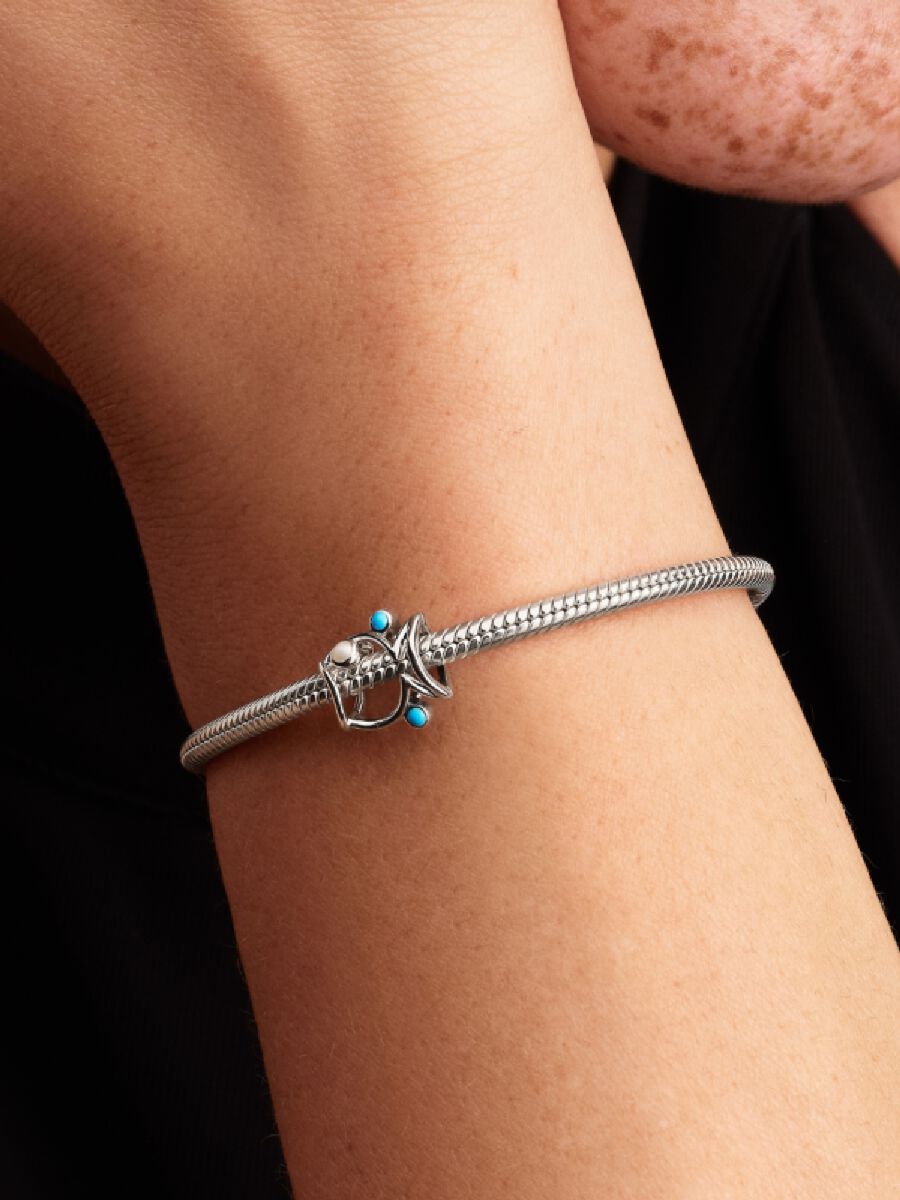 Offen gearbeiteter Fisch Charm Sterling-Silber